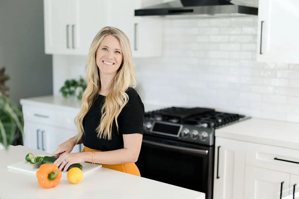 Registered dietitian building a personalized nutrition plan with fresh ingredients